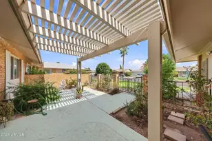 10208 W Mountain View Rd, Sun City, AZ 85351 - Photo 9