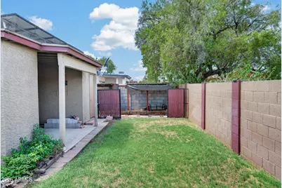542 E Oraibi Drive, Phoenix, AZ 85024 - Photo 25