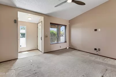 542 E Oraibi Drive, Phoenix, AZ 85024 - Photo 5