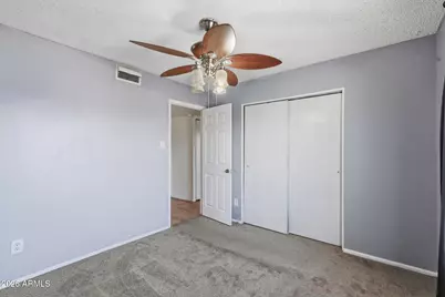 3449 W Mauna Loa Lane, Phoenix, AZ 85053 - Photo 7