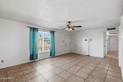 3449 W Mauna Loa Lane, Phoenix, AZ 85053 - Photo 5