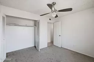 3449 W Mauna Loa Ln, Phoenix, AZ 85053 - Photo 9