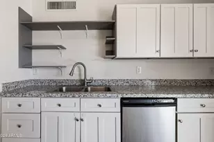 3449 W Mauna Loa Ln, Phoenix, AZ 85053 - Photo 21