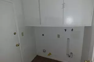 4180 W Camino Acequia, Phoenix, AZ 85051 - Photo 11