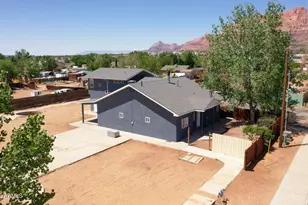 265 S Richard St, Colorado City, AZ 86021 - Photo 3