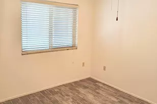 461 W Holmes Ave, Mesa, AZ 85210 - Photo 27
