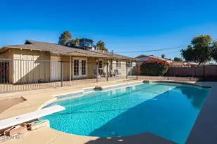 8303 E Glenrosa Ave, Scottsdale, AZ 85251 - Photo 17