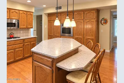 3924 W Las Palmaritas Drive, Phoenix, AZ 85051 - Photo 5
