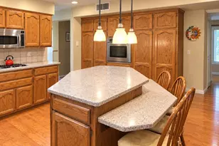 3924 W Las Palmaritas Dr, Phoenix, AZ 85051 - Photo 5