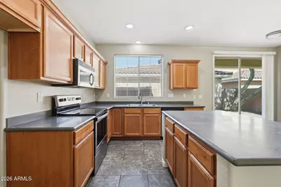 13550 W Cypress Street, Goodyear, AZ 85395 - Photo 11