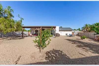 18230 N Organ Pipe Drive, Sun City, AZ 85373 - Photo 27