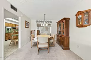 10210 W Twin Oaks Dr, Sun City, AZ 85351 - Photo 17