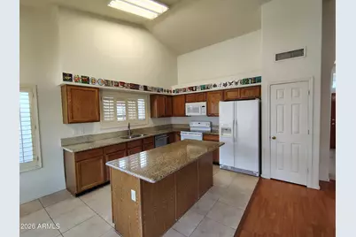 4303 E Cathedral Rock Drive, Phoenix, AZ 85044 - Photo 9