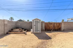 1645 W Willetta St, Phoenix, AZ 85007 - Photo 31
