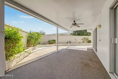 10416 W Hutton Drive, Sun City, AZ 85351 - Photo 27