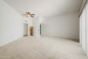 10416 W Hutton Dr, Sun City, AZ 85351 - Photo 11