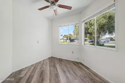10416 W Hutton Drive, Sun City, AZ 85351 - Photo 9