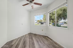 10416 W Hutton Dr, Sun City, AZ 85351 - Photo 9