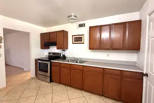 1802 W Darrel Rd, Phoenix, AZ 85041 - Photo 7