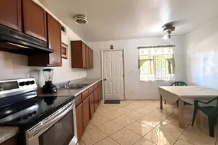 1802 W Darrel Rd, Phoenix, AZ 85041 - Photo 9