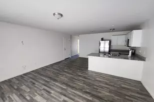 158 W Taylor Ave, Coolidge, AZ 85128 - Photo 3