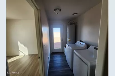 158 W Taylor Avenue, Coolidge, AZ 85128 - Photo 7
