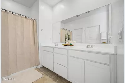15587 W Kendall Street, Goodyear, AZ 85338 - Photo 19