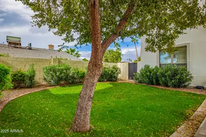 111 W Missouri Avenue #H, Phoenix, AZ 85013 - Photo 37