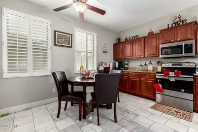 6321 S Blake Street, Gilbert, AZ 85298 - Photo 11