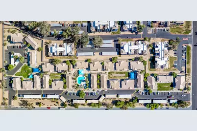 3065 N 67th Avenue #Apt 221, Phoenix, AZ 85033 - Photo 33