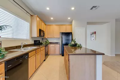 3766 E Constitution Court, Gilbert, AZ 85296 - Photo 11