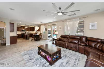 16581 W Buchanan Street, Goodyear, AZ 85338 - Photo 15