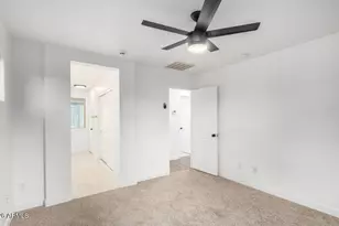 7827 W Cypress St, Phoenix, AZ 85035 - Photo 13