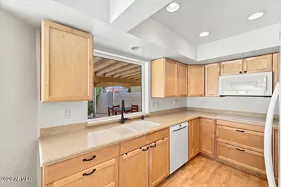 7764 E Rose Lane, Scottsdale, AZ 85250 - Photo 9