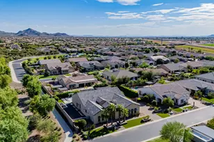 2581 E Turnberry Dr, Gilbert, AZ 85298 - Photo 131