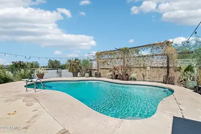 2460 E Claire Drive, Phoenix, AZ 85032 - Photo 35