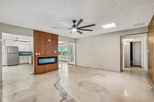 2460 E Claire Dr, Phoenix, AZ 85032 - Photo 9