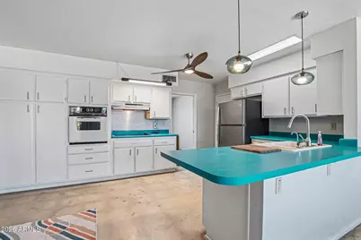2460 E Claire Drive, Phoenix, AZ 85032 - Photo 13