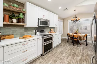 1231 W Diamond Avenue, Apache Junction, AZ 85120 - Photo 9