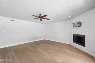 10536 N 96th Pl, Scottsdale, AZ 85258 - Photo 47
