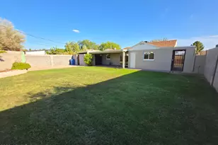 2710 E Amelia Ave, Phoenix, AZ 85016 - Photo 17