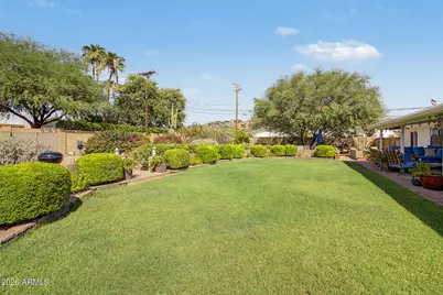 4340 E Vermont Avenue, Phoenix, AZ 85018 - Photo 17