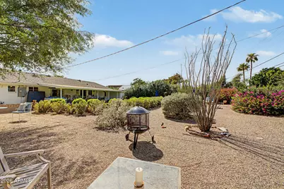 4340 E Vermont Avenue, Phoenix, AZ 85018 - Photo 25