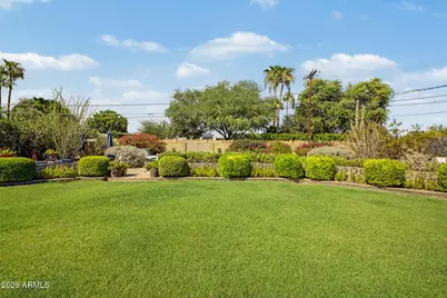 4340 E Vermont Avenue, Phoenix, AZ 85018 - Photo 23