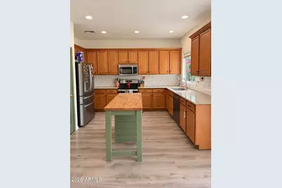1087 W Empress Tree Avenue, San Tan Valley, AZ 85140 - Photo 3