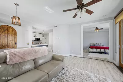 1750 E Ocotillo Road #4, Phoenix, AZ 85016 - Photo 9