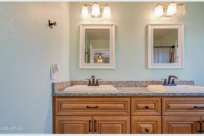 3202 W McRae Way, Phoenix, AZ 85027 - Photo 21