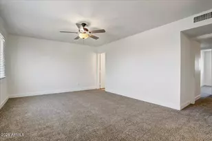 8404 N 32nd Ave Ave, Phoenix, AZ 85051 - Photo 9