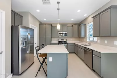 1611 N Hillcrest --, Mesa, AZ 85201 - Photo 13