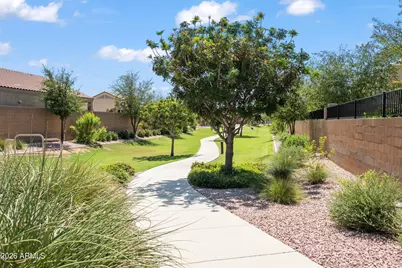 1611 N Hillcrest --, Mesa, AZ 85201 - Photo 31